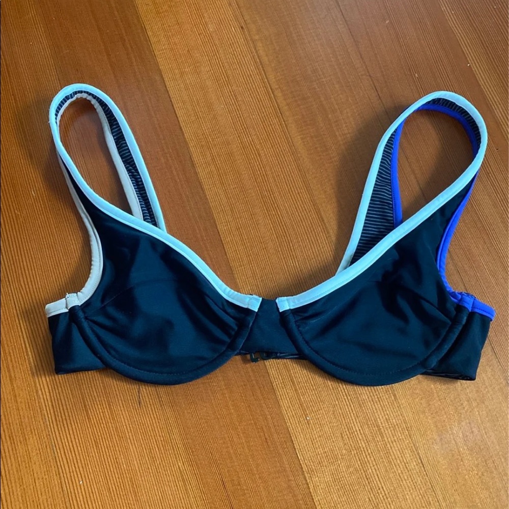 Bikini top